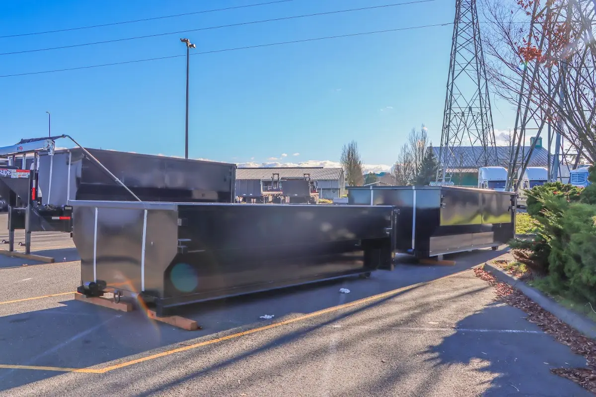 Professional dumpster rental and junk removal service in Edina